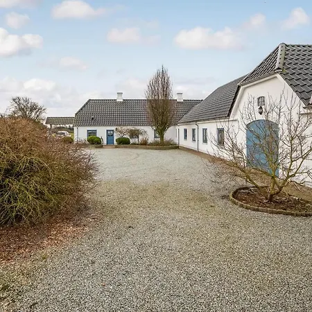 Prázdninový dům 7 Bedroom Stunning In Outrup *