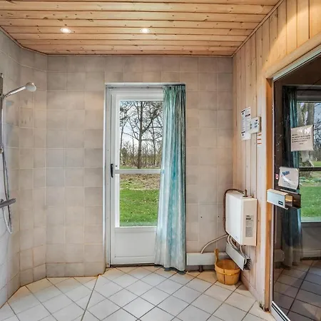 Feriehus 7 Bedroom Stunning In Outrup