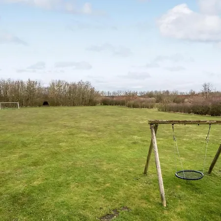 Prázdninový dům 7 Bedroom Stunning In Outrup Ovtrup