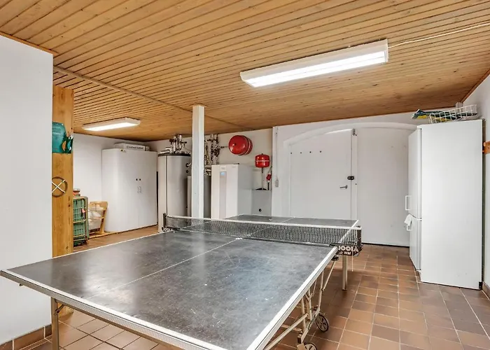 7 Bedroom Stunning In Outrup Ovtrup