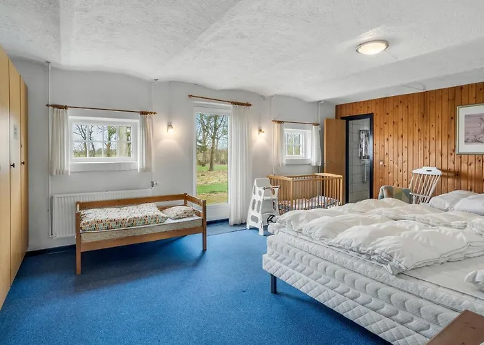 別荘 7 Bedroom Stunning In Outrup Ovtrup