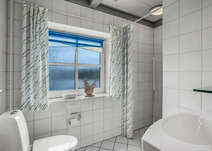 7 Bedroom Stunning In Outrup Holiday home *