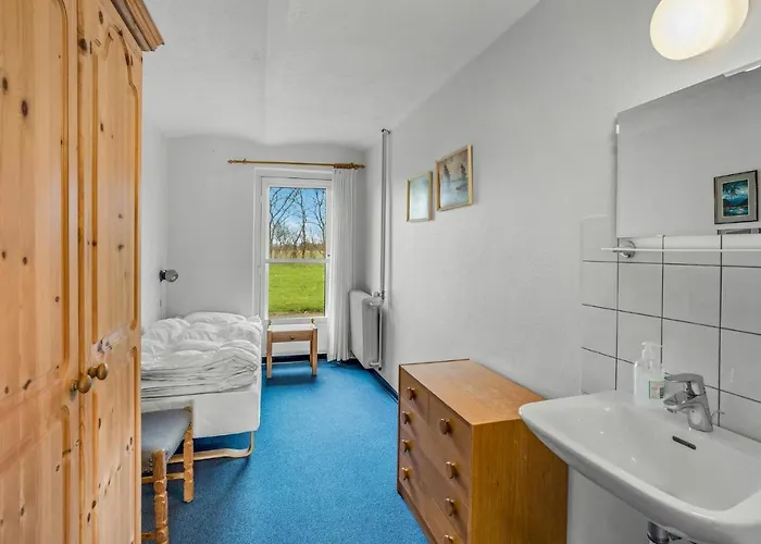 Holiday home 7 Bedroom Stunning In Outrup *